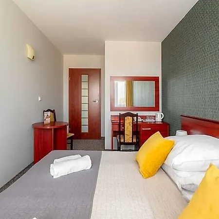 Alka Sun 3* 尤斯托尼莫斯基